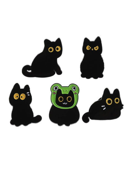 Pinori - Yellow Eyes Cute Black Cat Brooch: D