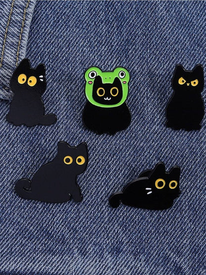 Pinori - Yellow Eyes Cute Black Cat Brooch: D