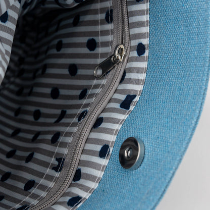 Kusuguru Japan Embroidered Kimono Cat Crossbody Bag: Pink