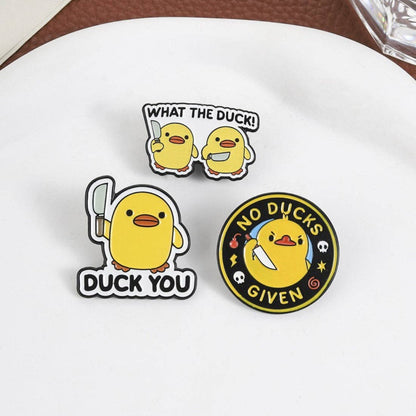Pinori Funny Duck Enamel Pin: Yellow