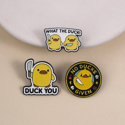 Pinori Funny Duck Enamel Pin: Yellow