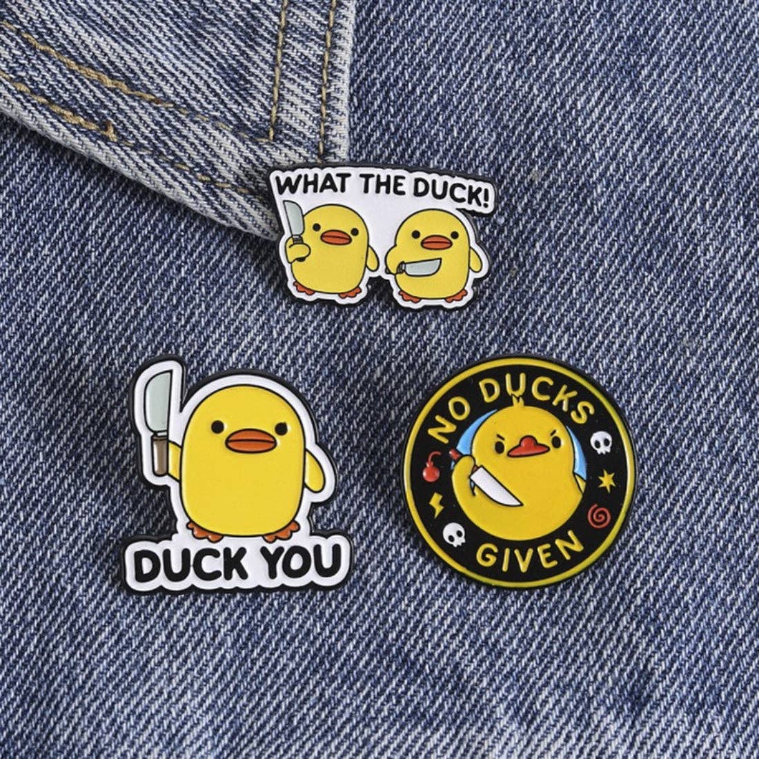 Pinori Funny Duck Enamel Pin: Black