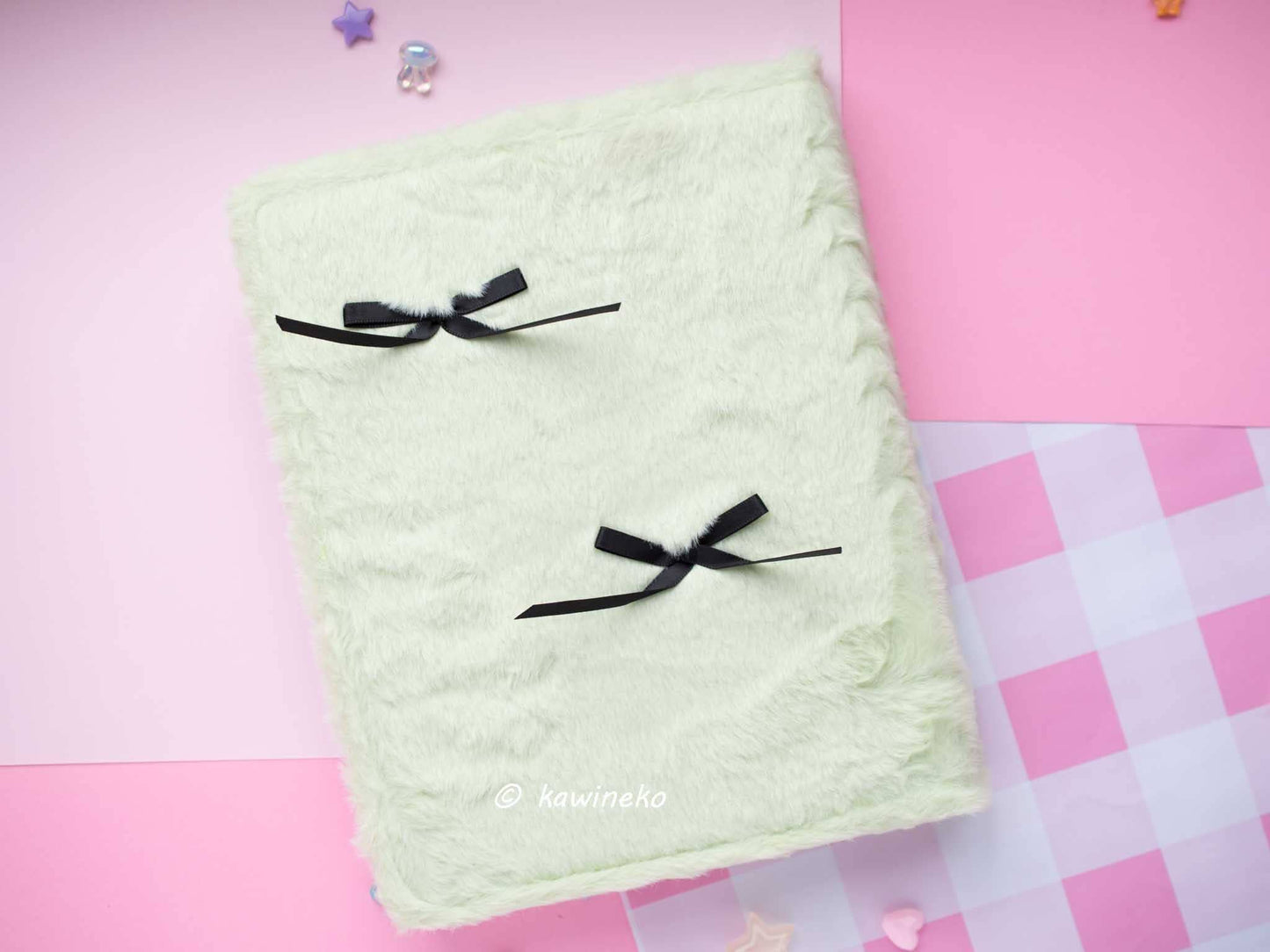 Cute plush A5 binder with inserts can fit 80 photocards: Pink
