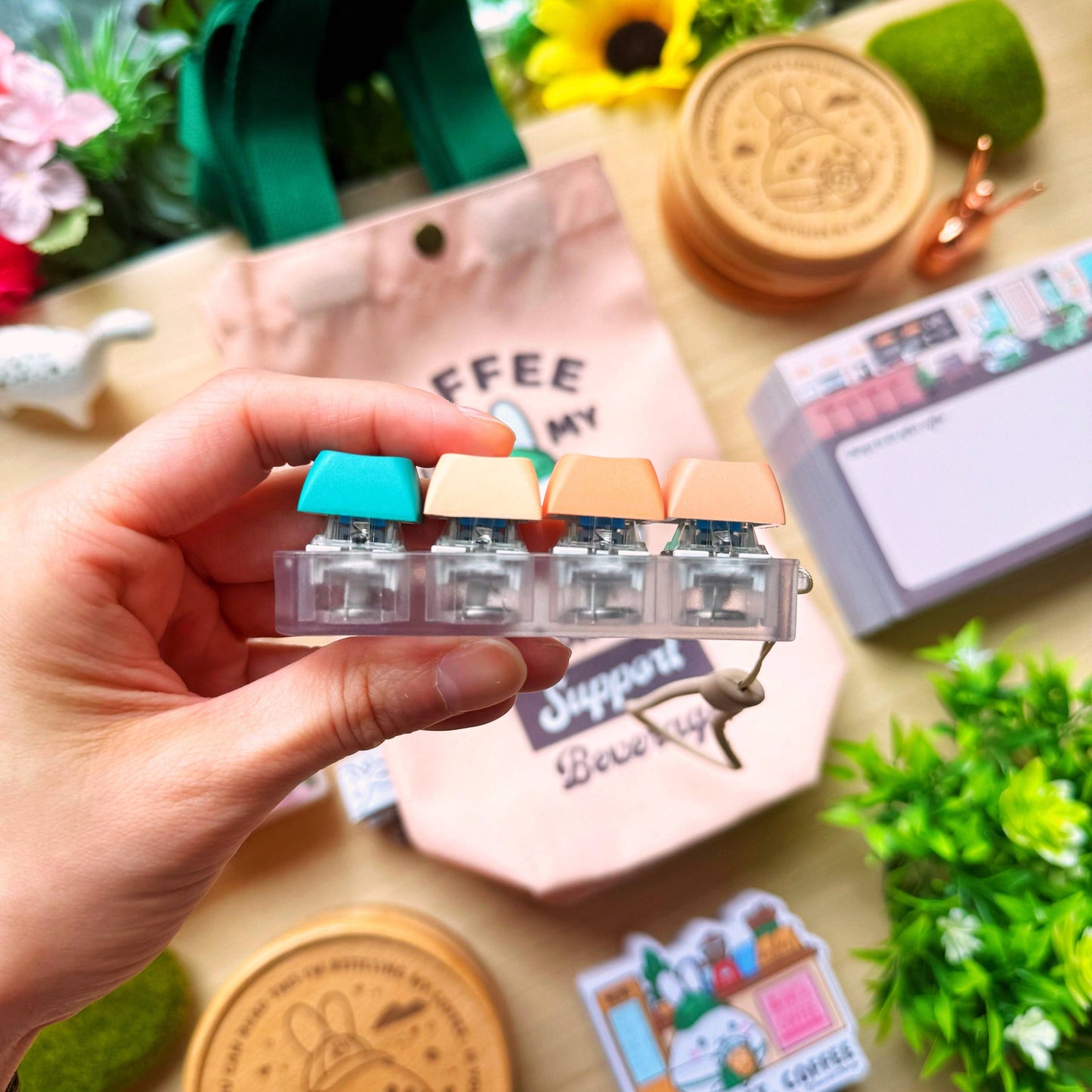 Coffee Shop Keyboard Fidget Keychain